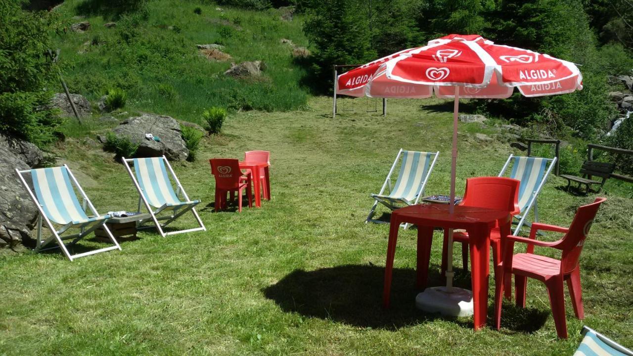 Rifugio Stella Alpina Hotel Saviore dell'Adamello Eksteriør billede
